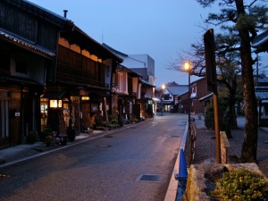 関市の夕景